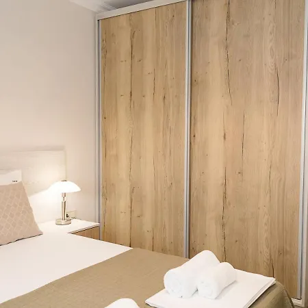 Apartament Stylish 1br Steps From Sea Garden I By Flat Mаnager