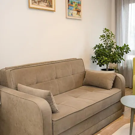 Stylish 1br Steps From Sea Garden I Apartment