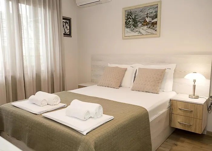 Stylish 1br Steps From Sea Garden I By Flat Mаnager